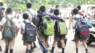 pune Schools start without Class 6 textbooks, Schools start without Class 6 textbooks, Maharashtra Government Schools start without Class 6 textbooks, Mumbai news, Maharashtra news, Indian express, current affairs