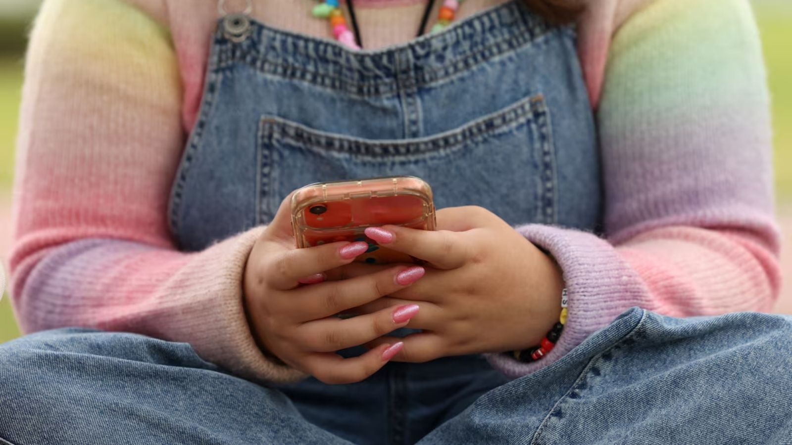Australia Moves to Strengthen Social Media Ban for Teens After Study Shows Limited Effect