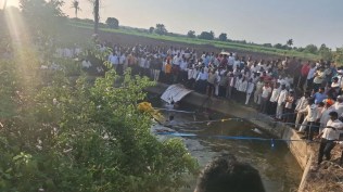 solapur accident