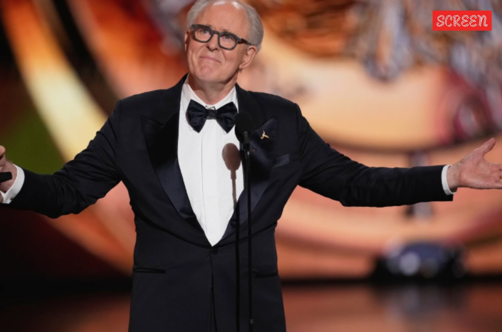 John Lithgow wins tony award