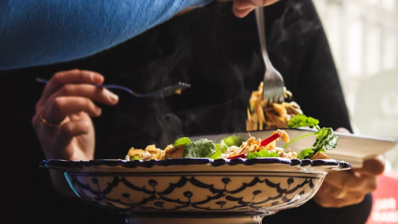 When did people stop eating with their hands?