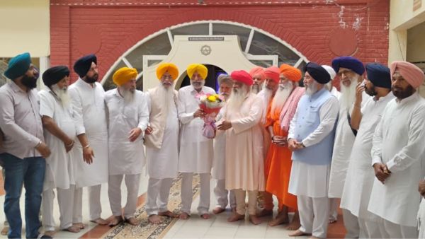 SAD Bhagwant Mann exodus