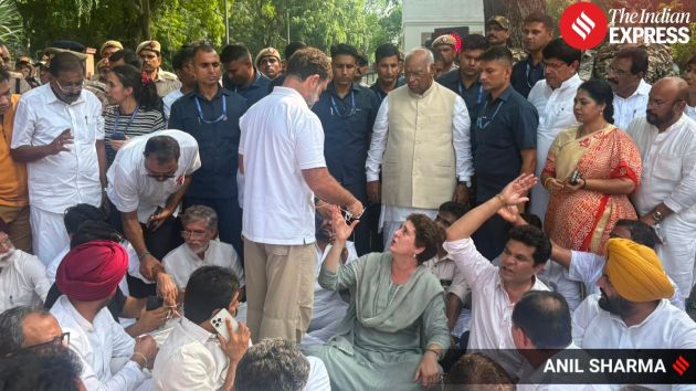 Congress leaders led by Rahul Gandhi sat on a dharna outside Prime Minister Narendra Modi's residence on Tuesday