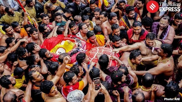 According to tradition, Lord Jagannath, along with his siblings Lord Balabhadra and sister Devi Subhadra, embarks on a nine-day annual sojourn