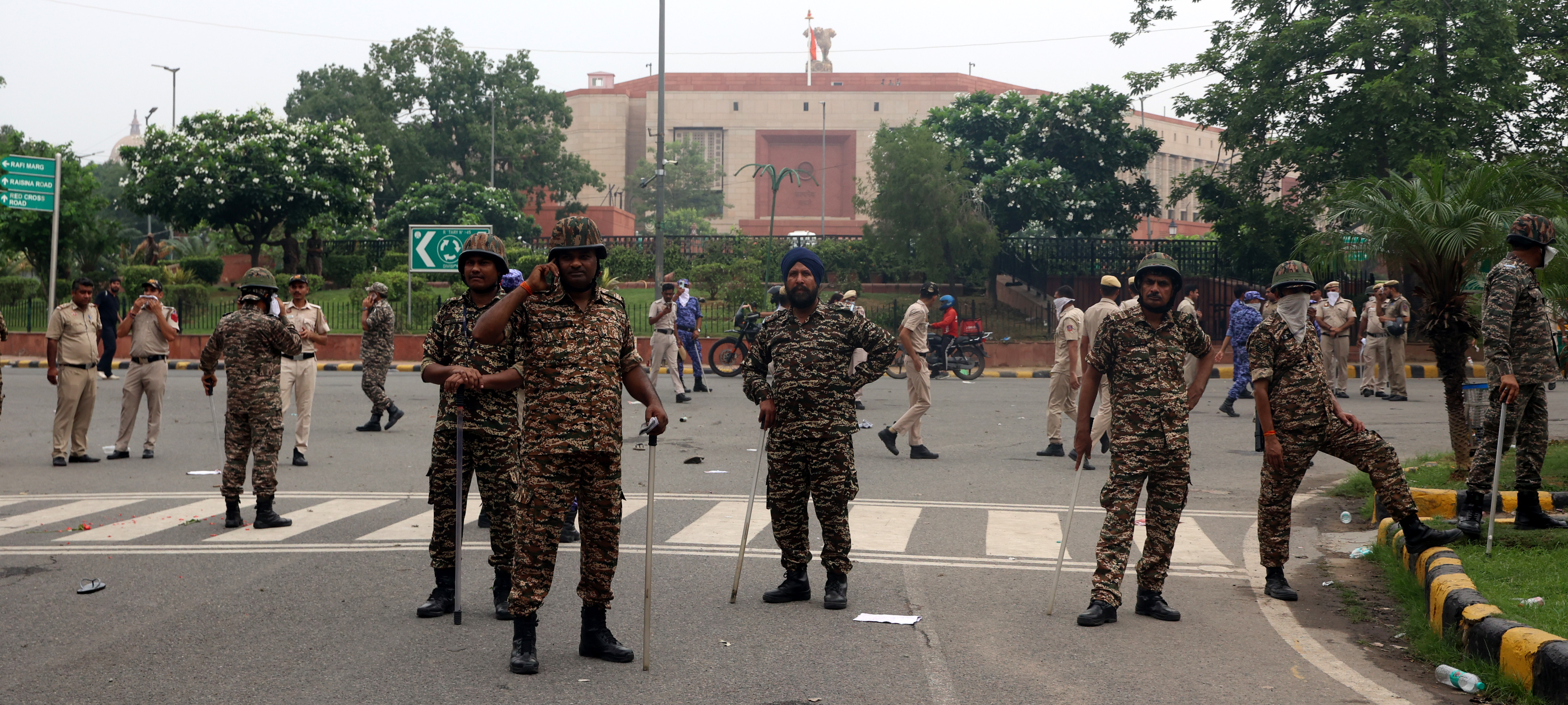 30 Additional CAPF Companies Deployed to Delhi Amid Protests