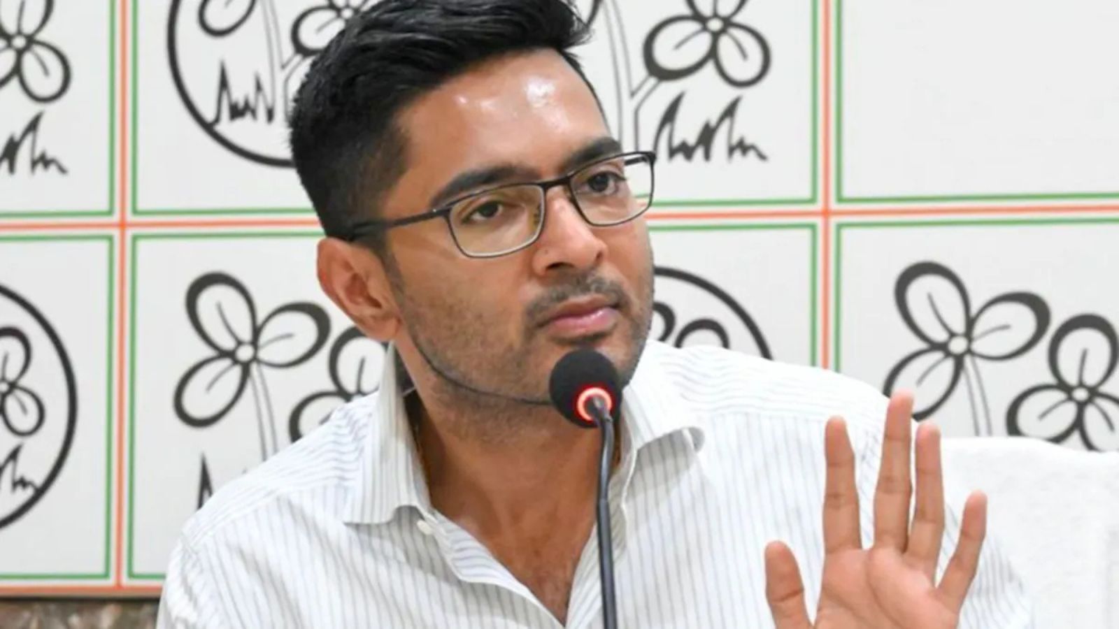 Calcutta High Court Seeks Report on Pending Complaints Against TMC MP Abhishek Banerjee