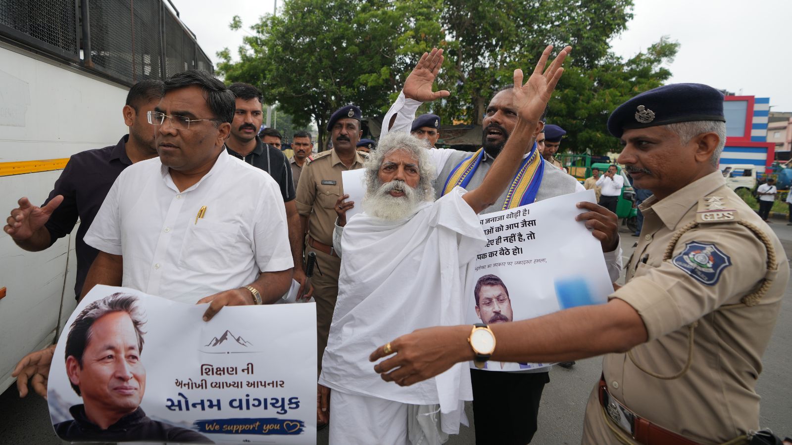 Ahmedabad Police Detain Protesters Supporting Wangchuk