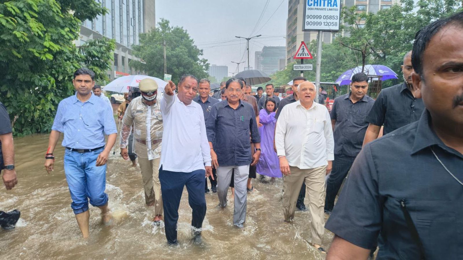 NH 47 between Rajkot and Bagodra closed; Over 900 rescued in Ahmedabad district