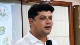 Goa Pradesh Congress Committee President Amit Patkar criticised the ruling BJP at the Centre for major scams and said this money was being used to split other political parties.