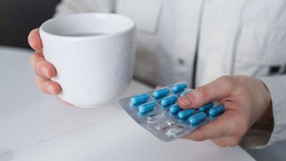 Antibiotics and gut microbiome affecting blood sugar