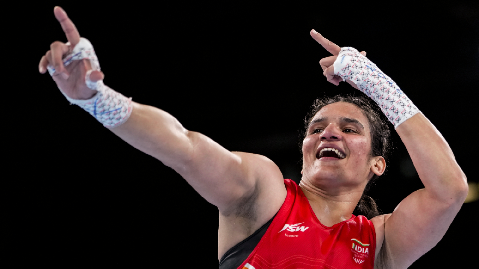 Arundhati hands Welsh boxing icon Rosie Eccles fiery farewell to make 70kg final