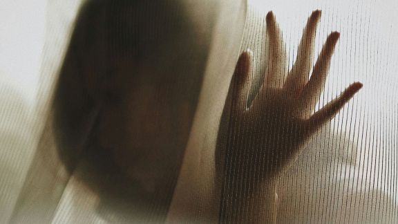 The woman alleged that after using the washroom, the delivery agent exposed his private parts to her.