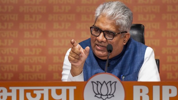 Congress questions ‘clean sweep’ in Union Minister’s office as four key aides removed