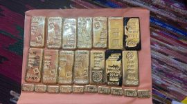 Birbhum cash seizure, West Bengal raid, Birbhum police raid, stone trade investigation, Tulu Mondal, Minar Mondal, West Bengal corruption probe, Deucha raid, Bengal police investigation, Indian Express news, Bengal news