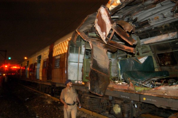 7/11 Mumbai Blasts, 2006 Mumbai Blasts, Mumbai blasts case, Mumbai serial blasts, Mumbai serial blasts case, Mumbai blasts survivors wait for justice, 7/11 Mumbai blasts survivors wait for justice, Western Railway train blasts, Bombay High Court, Mumbai news, Maharashtra news, Indian express, current affairs