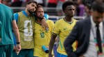 Brazil's Neymar (10) walks off the field with teammates after the World Cup round of 16 soccer match between Brazil and Norway in East Rutherford, N.J., near New York, Sunday, July 5, 2026. (AP Photo/Seth Wenig)