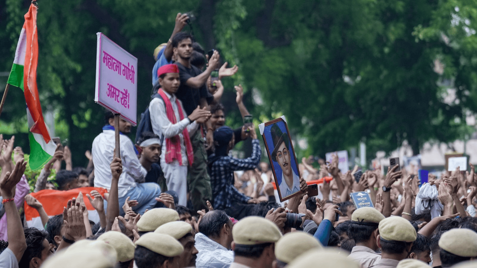 CJP Protest in Delhi Live News Updates: 12,000 protesters pause march to Parliament as CJP leaders meet minister