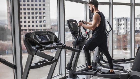 cardio vs gym