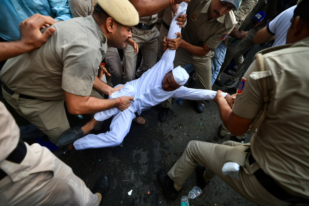 rahul gandhi, protest, paper leaks,