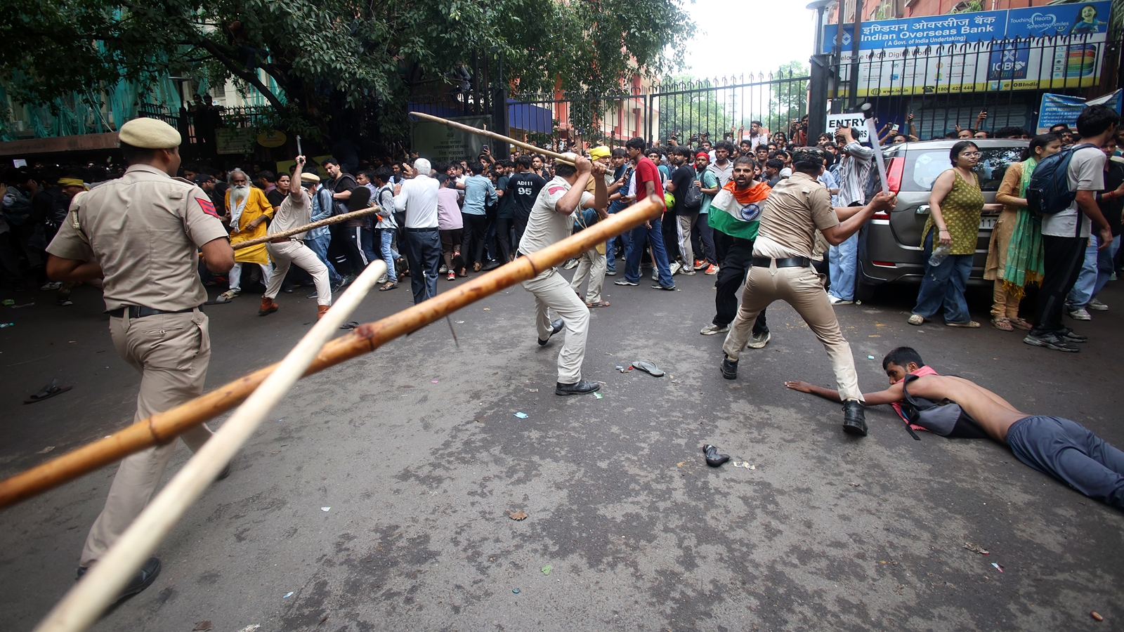 Protests in Himachal against lathicharge on protesters in Delhi’s Jantar Mantar
