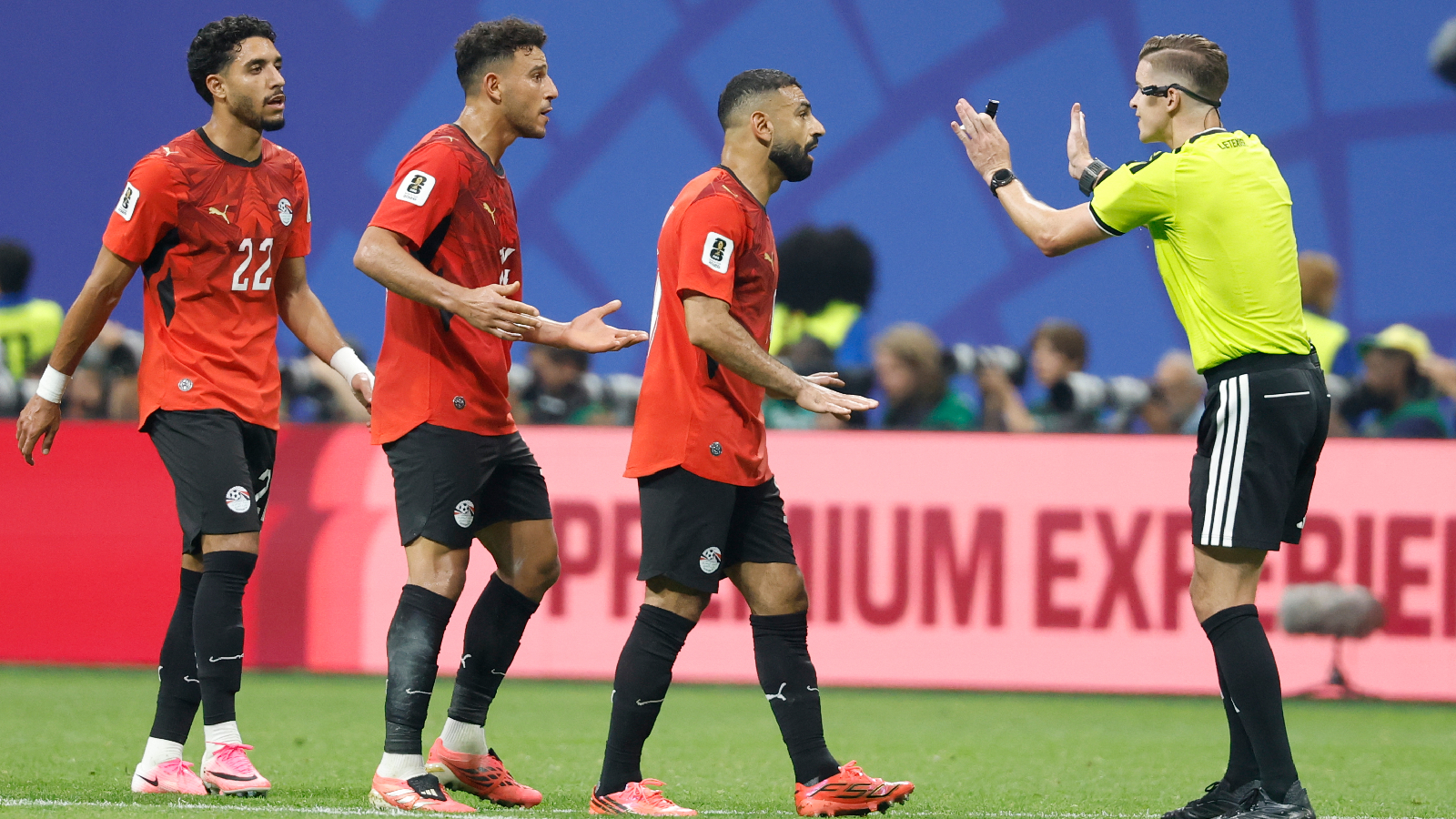 Egypt's Mohamed Salah (10) talks with Referee Francois Letexier, of France, during the World Cup round of 16 soccer match between Argentina and Egypt in Atlanta, Tuesday, July 7, 2026. (AP Photo/Erik S. Lesser)