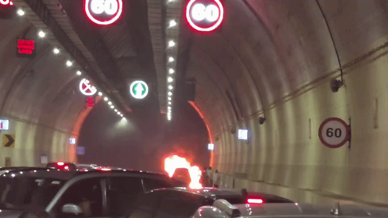 Chaos inside Mumbai Coastal Road tunnel as people abandon vehicles after car catches fire