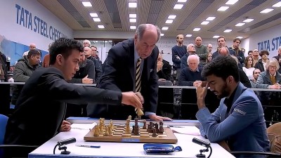 Gukesh tries to come to terms with a blunder which cost him the game to Nodirbek Abdusattorov at the Tata Steel Chess tournament in Wijk aan Zee earlier this year. (Screengrabs from YouTube)