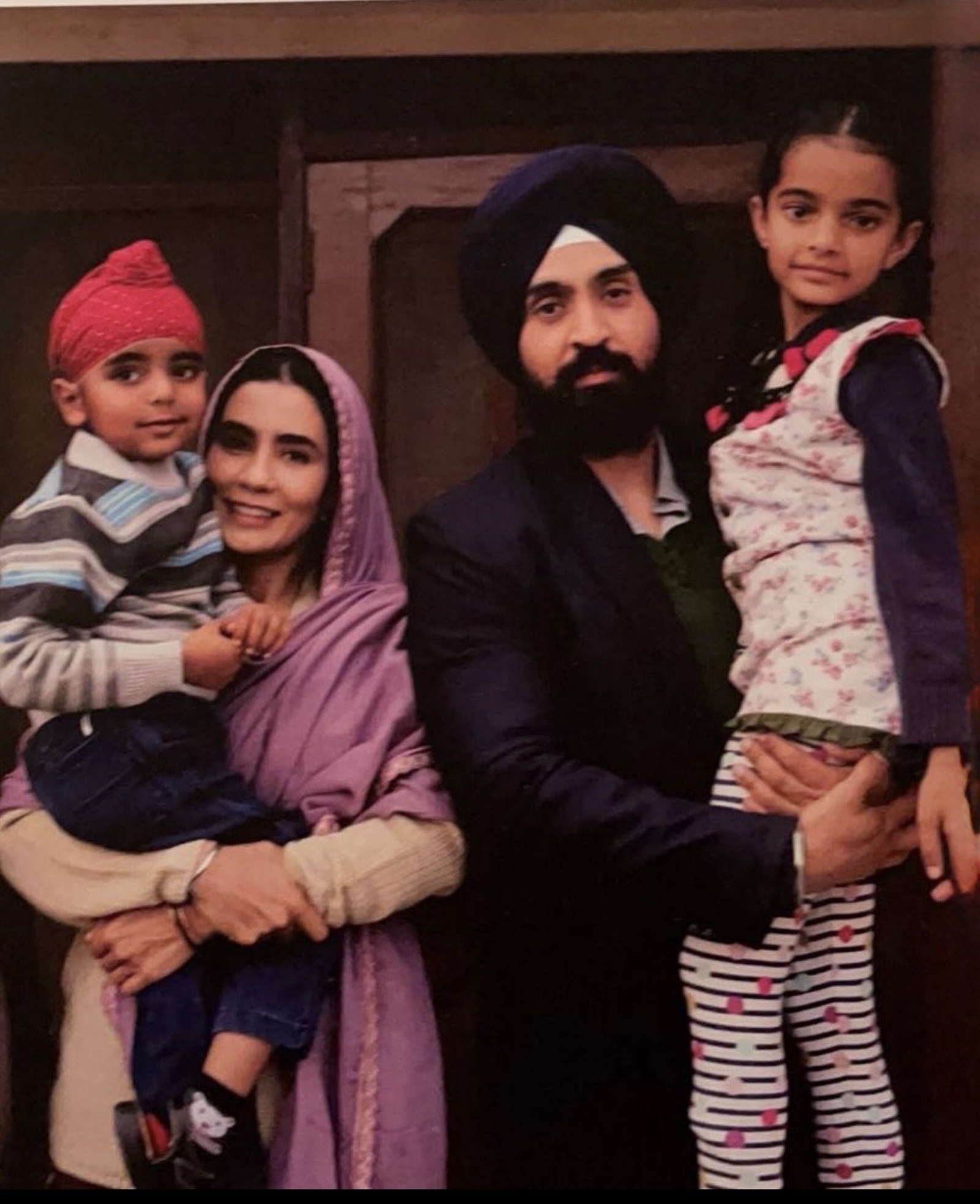 Geetika Vidya Ohlyan, Diljit Dosanjh, Satluj, Satluj YouTube