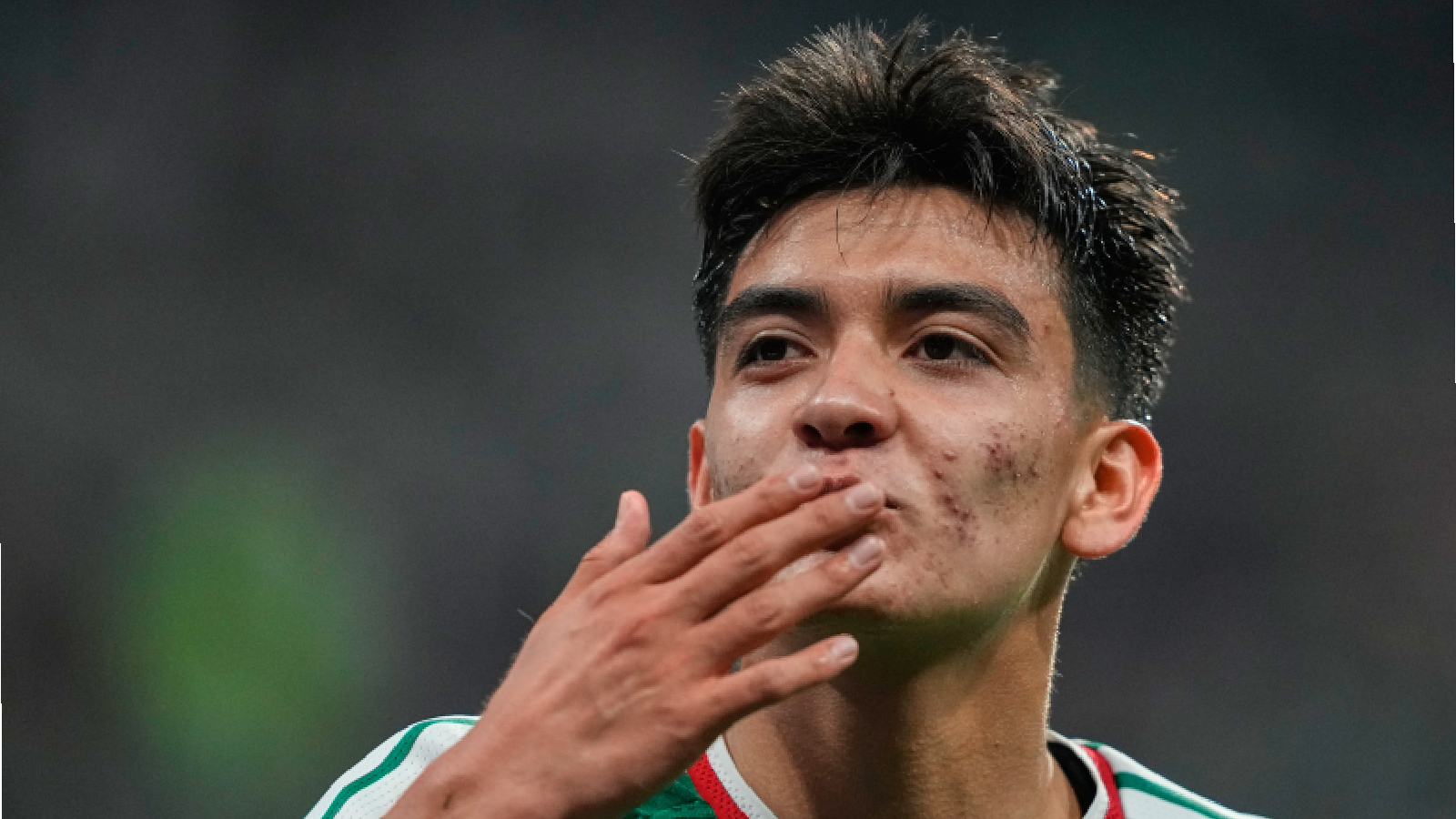 Gilberto Mora: The 17-year-old carrying his father's legacy at the World Cup