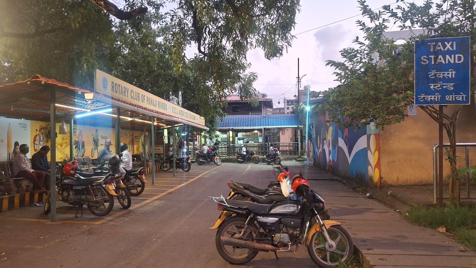 Goa’s iconic motorcycle ‘pilots’ are struggling. They say govt’s new app may not be the solution