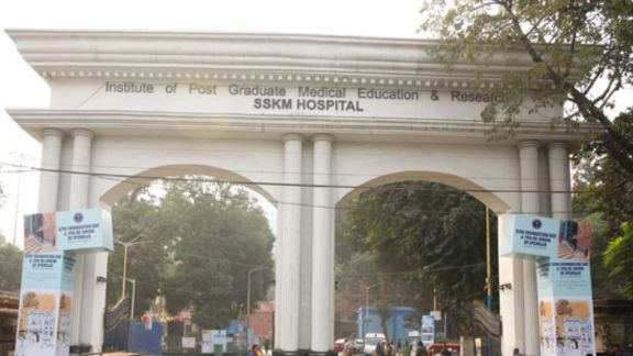 IPGMER SSKM Hospital Kolkata West Bengal India. (Photo: ipgmer.gov.in) tail