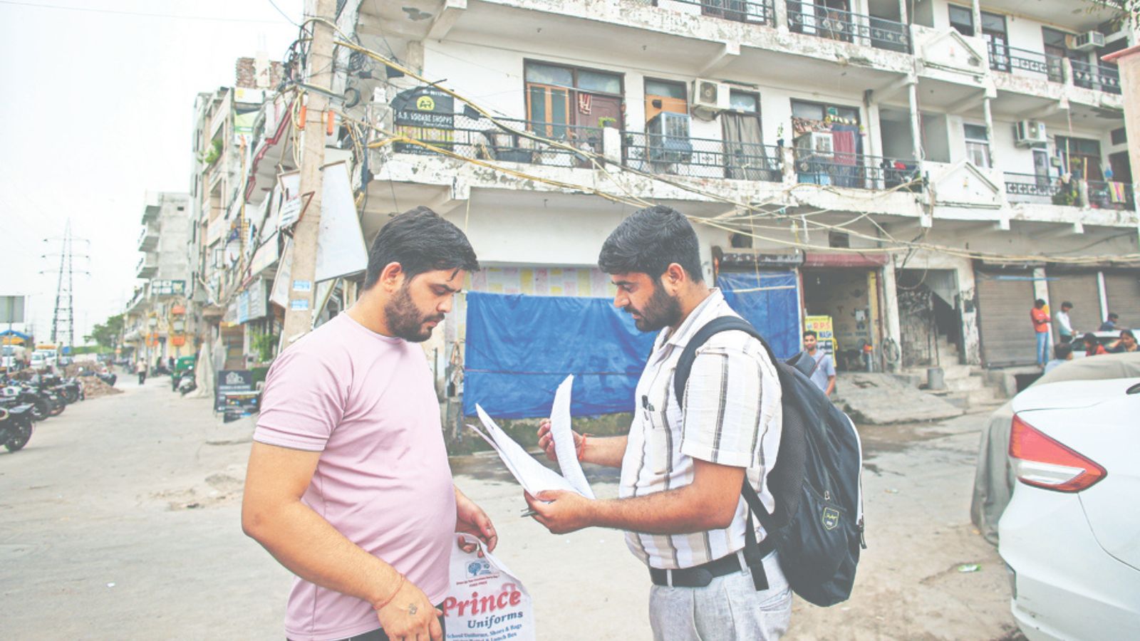 'Can't fill the form… help us': Race against time for BLOs in East Delhi where digitisation average is among the worst
