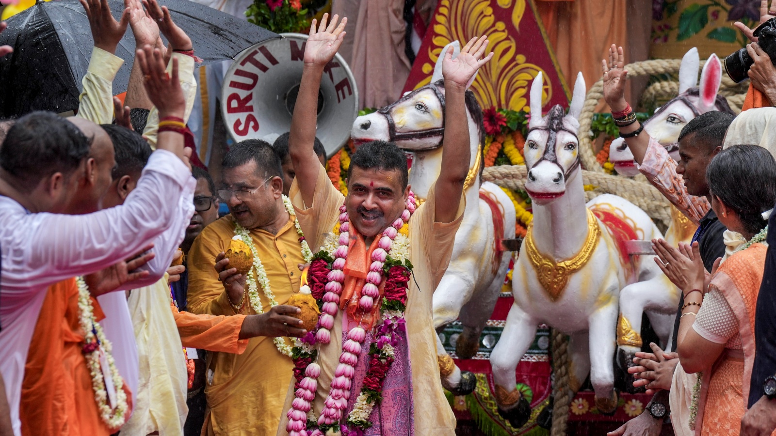 Suvendu Adhikari reiterates veg midday meals in Kolkata schools, veg midday meals in Kolkata schools, ISKCON, Suvendu Adhikari, Kolkata news, WEst Bengal news, Indian express, current affairs