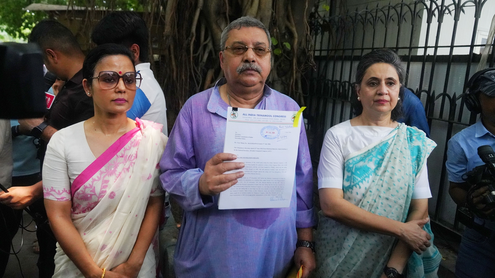AITC organisational committees valid until 2027: Mamata faction to poll panel