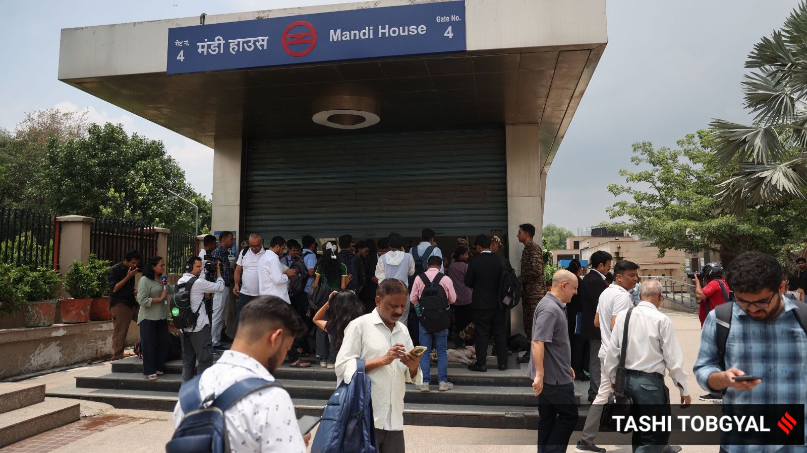 Delhi Metro Shuts 16 Stations Second Day Amid Protests at Jantar Mantar