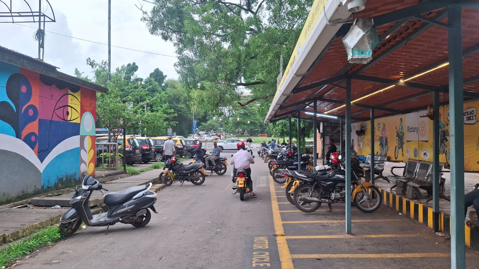 Goa’s iconic motorcycle ‘pilots’ are struggling. They say govt’s new app may not be the solution