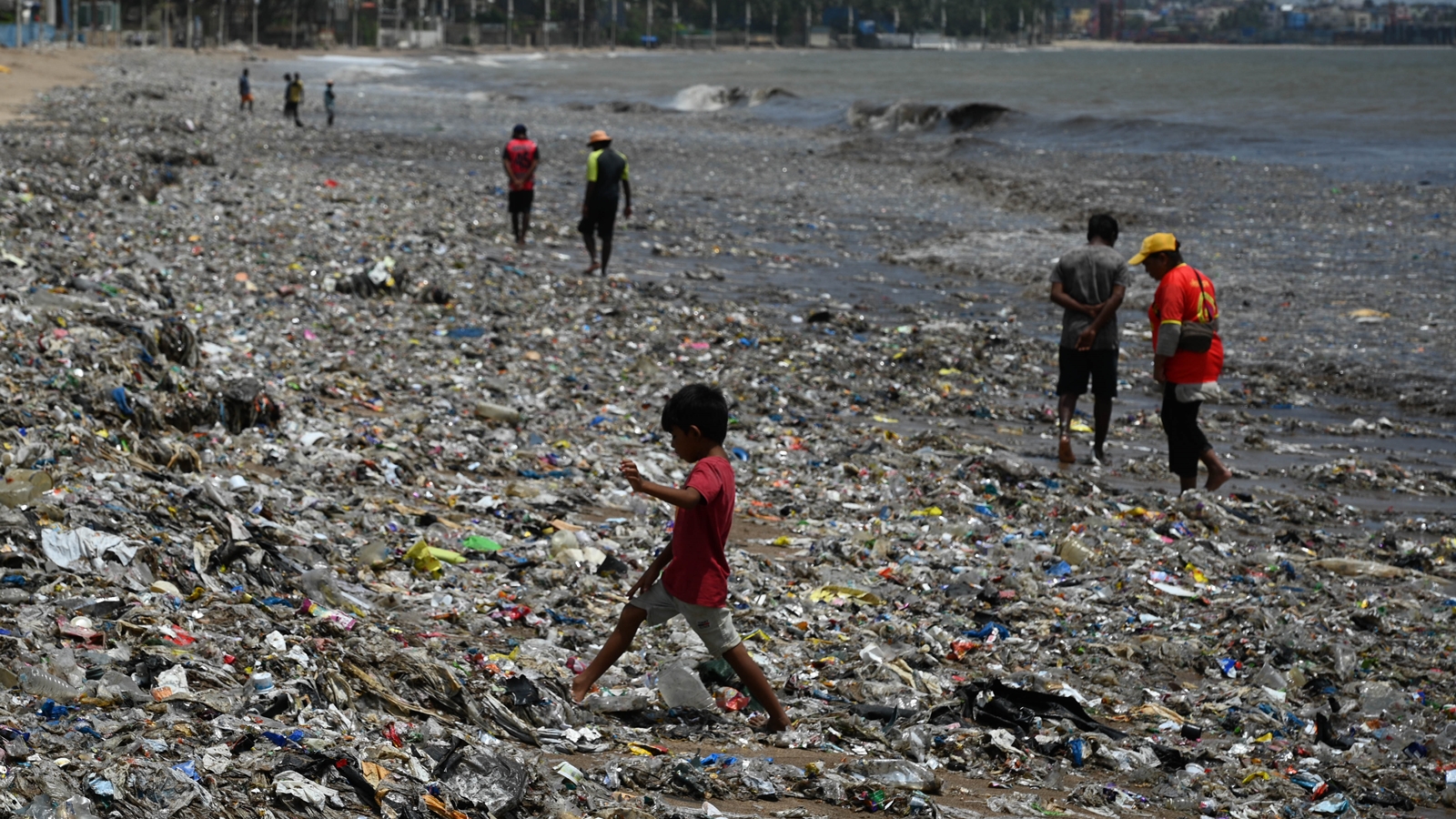 The sea returns Mumbai’s garbage: 2,500 MT washes ashore after heavy rains