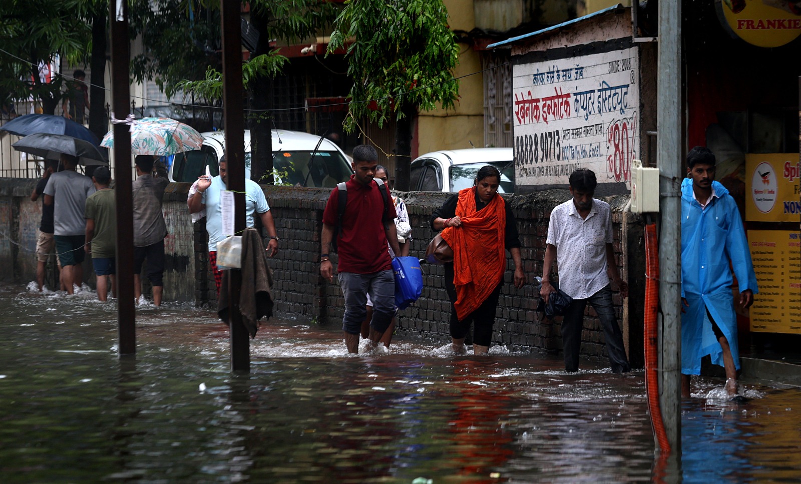 Mumbai Schools Closed: Heavy Rains Cause Thursday Shutdown