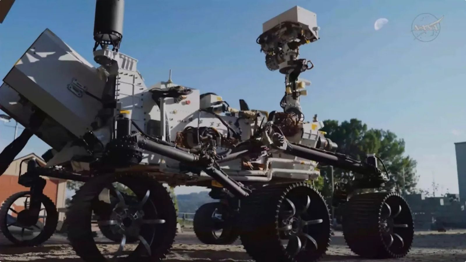 Nasa explores sending backup Mars rover to Moon’s south pole