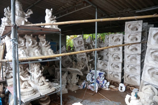 Rain destroys ganesh idols worth crores in Maharashtra, Rain destroys idols before Ganesh Chaturthi, Ganesh Chaturthi, Mumbai Monsoons, Mumbai rains, Rain destroys idols worth crores in Maharashtra hub before Ganesh Chaturthi, Indian express news, current affairs