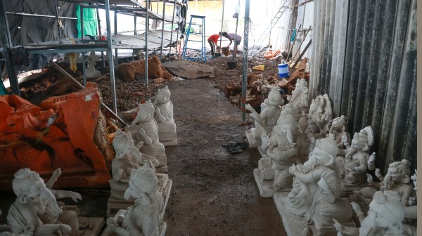 Rain destroys ganesh idols worth crores in Maharashtra, Rain destroys idols before Ganesh Chaturthi, Ganesh Chaturthi, Mumbai Monsoons, Mumbai rains, Rain destroys idols worth crores in Maharashtra hub before Ganesh Chaturthi, Indian express news, current affairs