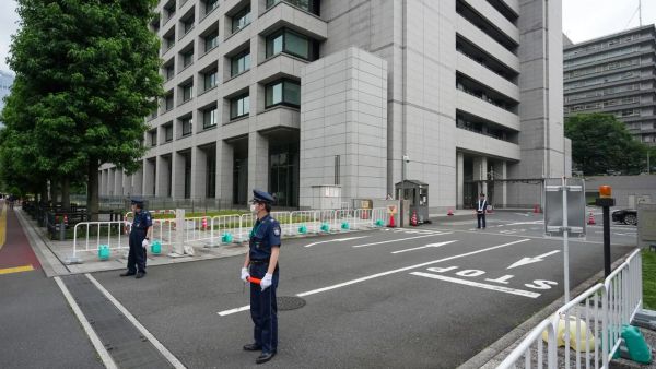 The National Police Agency in Tokyo. Aeroflot’s office is a 10-minute walk away. (NYT)