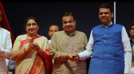 Union Minister Nitin Gadkari, CM Devendra Fadnavis, and Deputy CM Sunetra Pawar laid the foundation stones for three major elevated road corridors to ease Pune’s chronic traffic congestion.