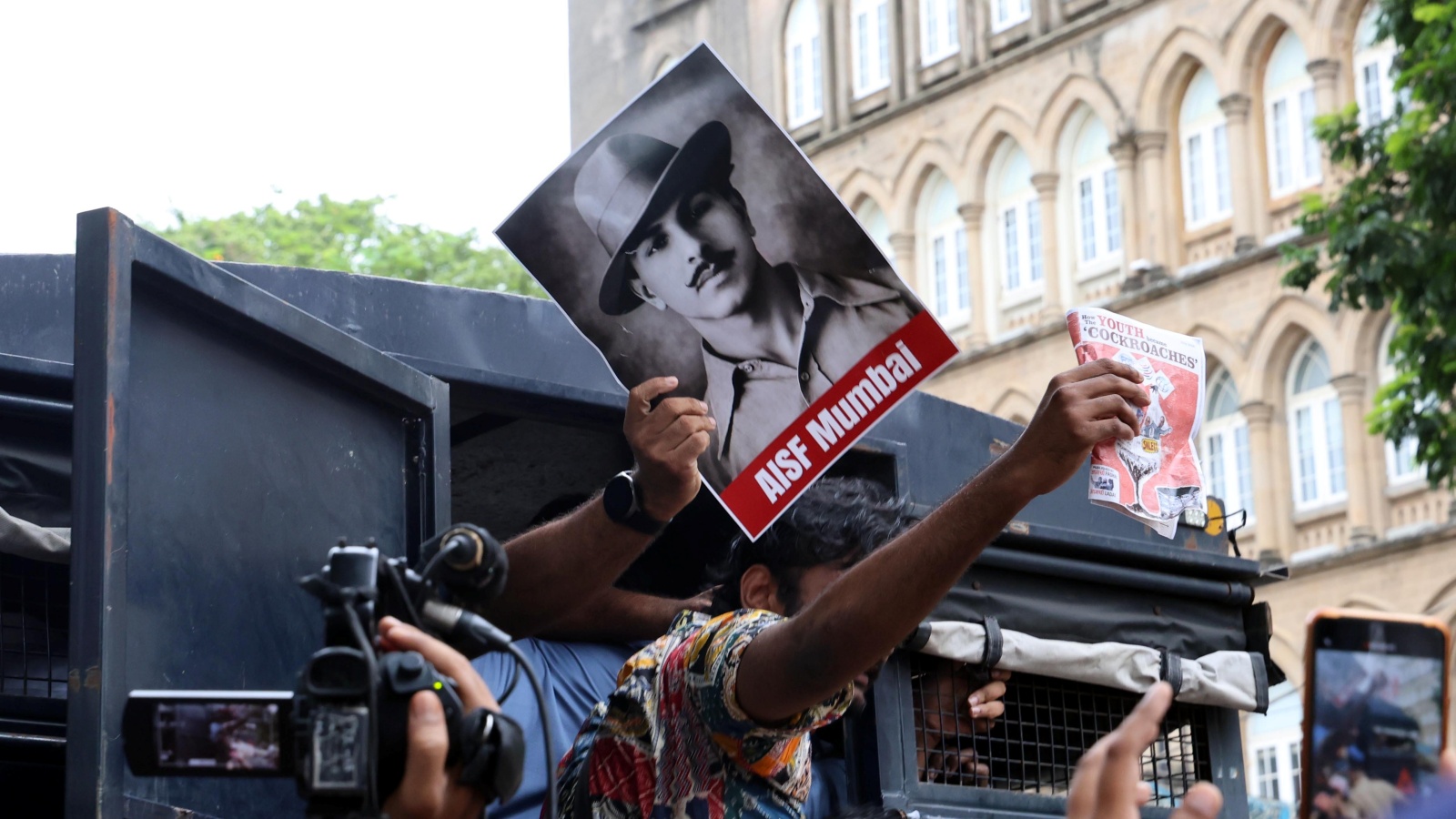 Students protest against Sonam Wangchuk’s detention, Mumbai police book organisers
