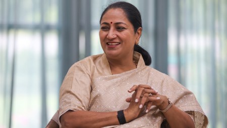 Rekha Gupta interview, Delhi EV Policy, Delhi EV Policy 2026, Delhi Electric Vehicles Policy 2026. electric vehicles, stop registration of new petrol and diesel two- and three-wheelers, Delhi Air Quality Index, delhi aqi, Delhi air pollution, Delhi air quality, air pollution, air pollution level, Delhi severe air quality, delhi news, India news, Indian express, current affairs