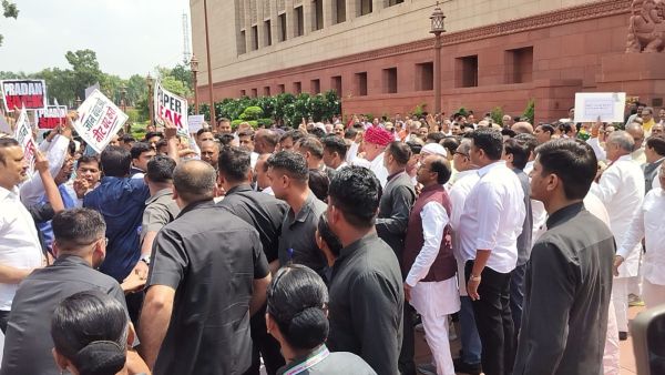 The Opposition MPs raised slogans against paper leaks as well as the theft of donations at Ayodhya’s Ram Temple.