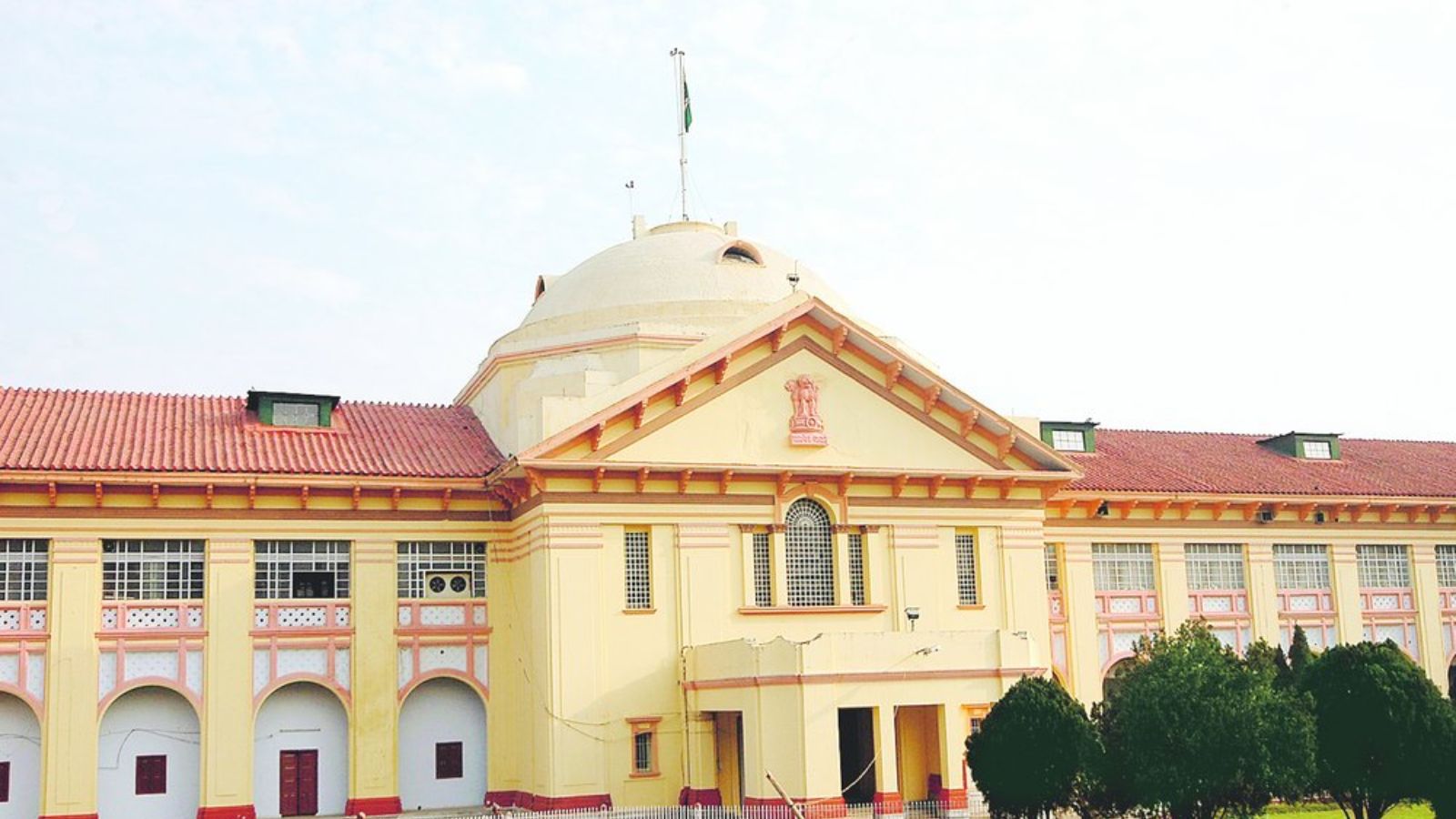 Removing woman’s salwar, pressing chest does not amount to attempted rape: Patna High Court