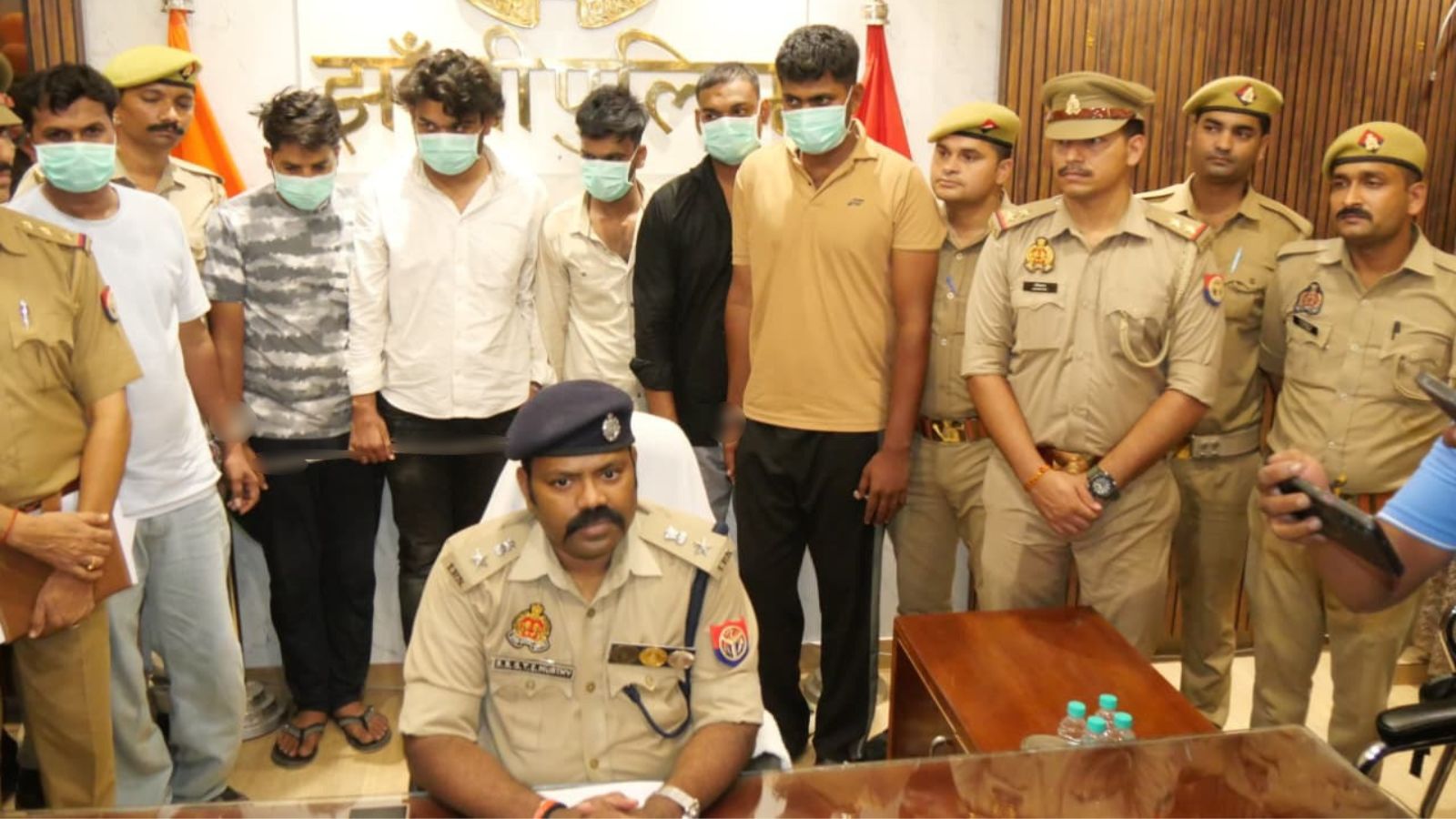 Jhansi youth pays Rs 25 lakh lost to online betting, then executes robbery with cops’ help to get the money back