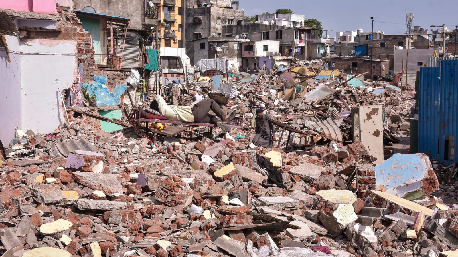Nasir Nagar demolition | ‘Model state image at stake’: Gujarat HC asks why Surat civic chief remains in post