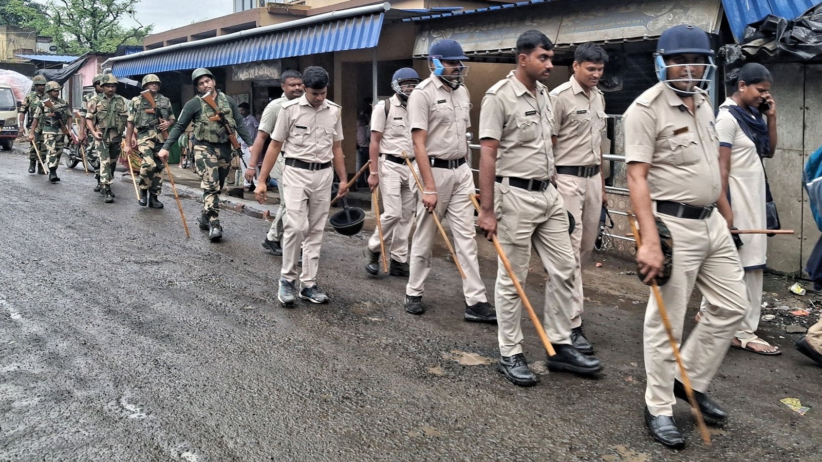 Mob Lynching Erupts After Rape and Murder of 11-Year-Old Girl in West Bengal